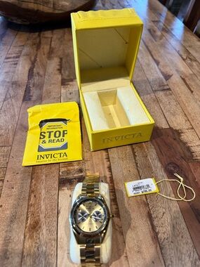 Invicta Gold Women’s Two-Tone Dial Bracelet Watch Limited Edition